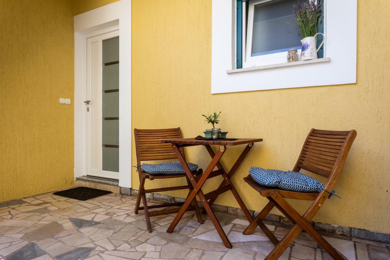 Apartments Marija Baska  Ngoại thất bức ảnh